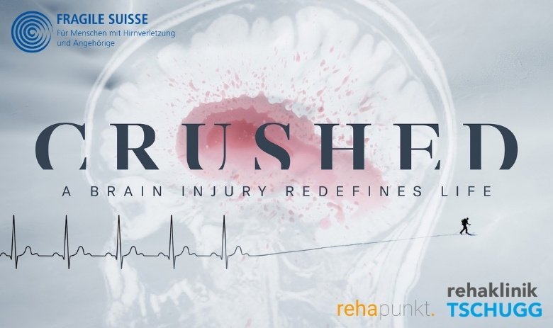 Röntgenbild eines Kopfes mit einer rot eingefärbten Gehirnpartie. Text: "CRUSHED: A brain injury redefines life"